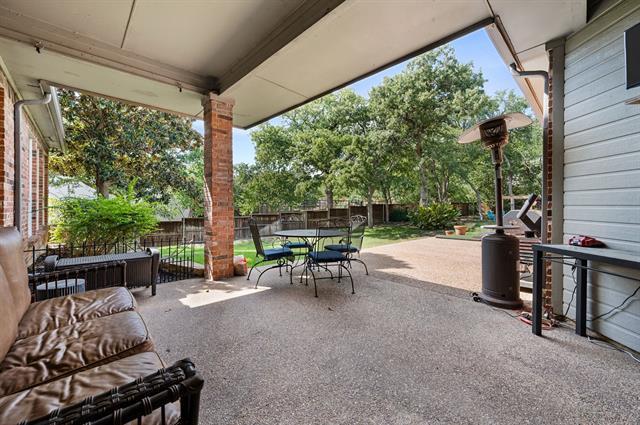 Building Photo - 1304 Kings Brook Ct