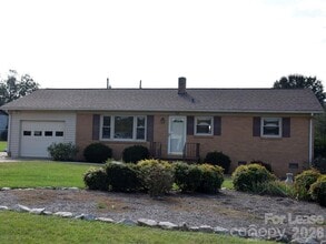 Building Photo - 1812 Cameron Rd