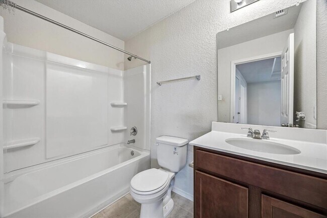 Building Photo - 239 Zuma Dr
