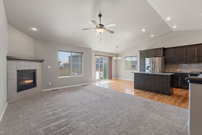 Building Photo - 3 Bedroom Ranch in Wellington