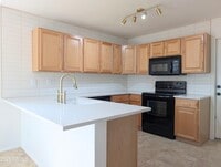 Building Photo - 11807 N 76th Ave