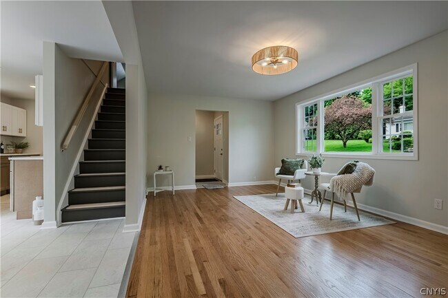Building Photo - 8 Terrace Hill Dr