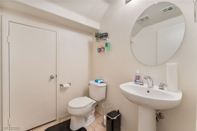 Building Photo - 5537 Punto Del Castello Ct