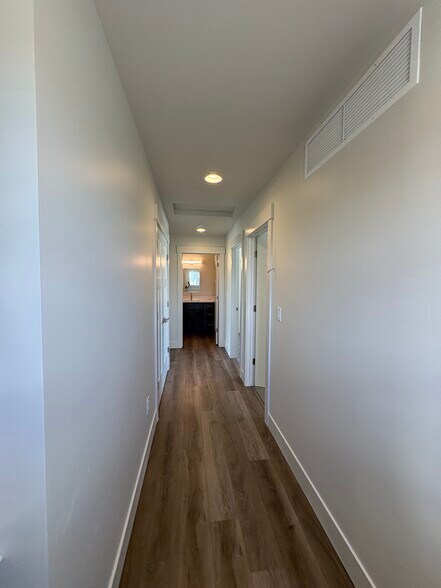 Building Photo - 2724 Ruger Rd