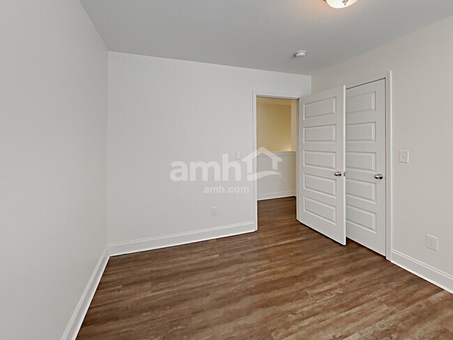 Building Photo - 5224 Tupelo St