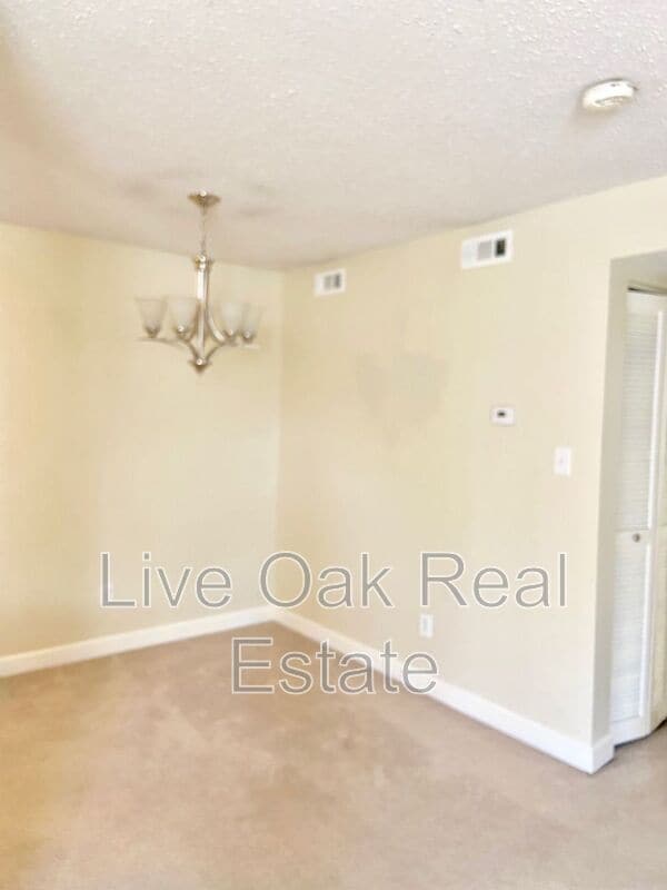 Building Photo - 4160 Thalia Station Cir