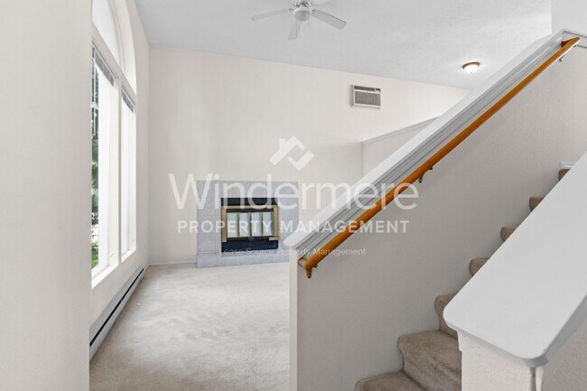 Building Photo - 4128 E 34th Ave