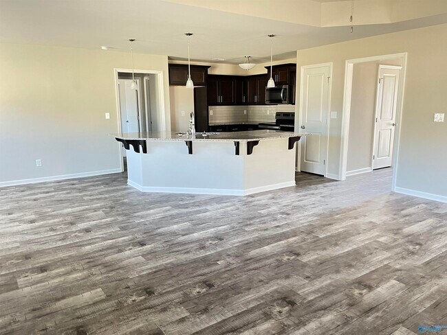 Building Photo - 103 Ocean Springs Ave