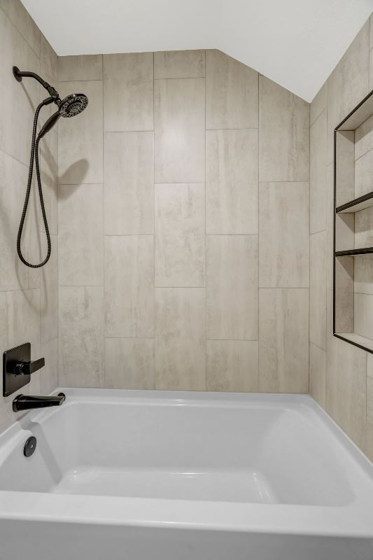 Building Photo - "Stunning 4-Bedroom, 2.5 Bath Oasis with P...