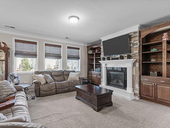 Building Photo - Build Equity While Leasing - Lease and Own...