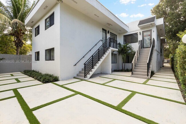 Building Photo - 37 NW 59th St