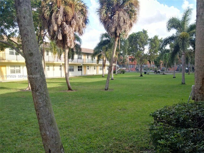 Building Photo - 4160 NW 21st St