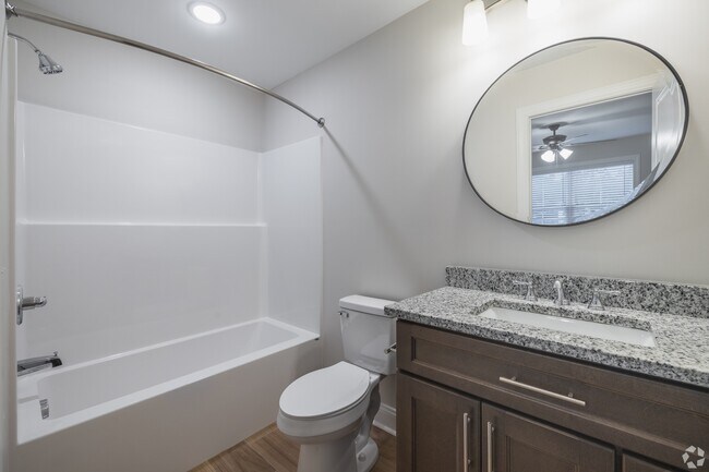 Building Photo - 432 Wren Crest Ln