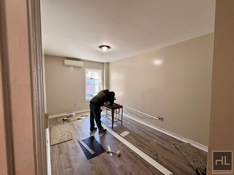 Building Photo - GARFIELD STREET, BRONX