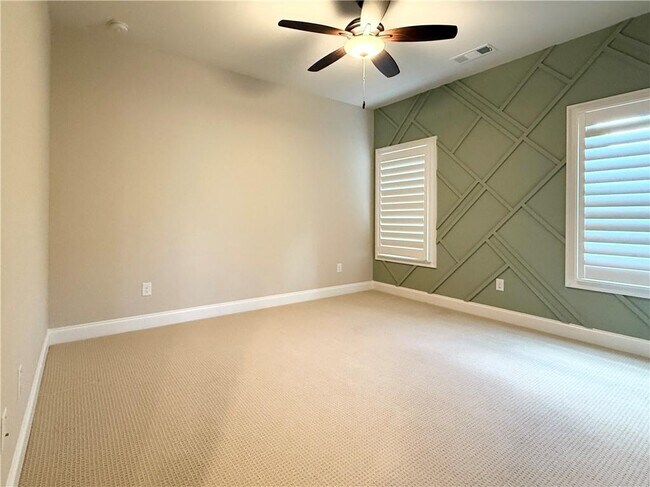 Building Photo - 6220 Bellmoore Park Ln