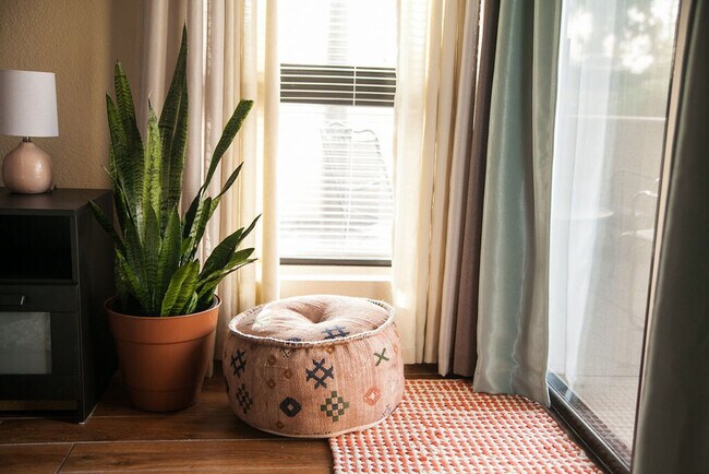 Building Photo - 7607 E Callisto Cir