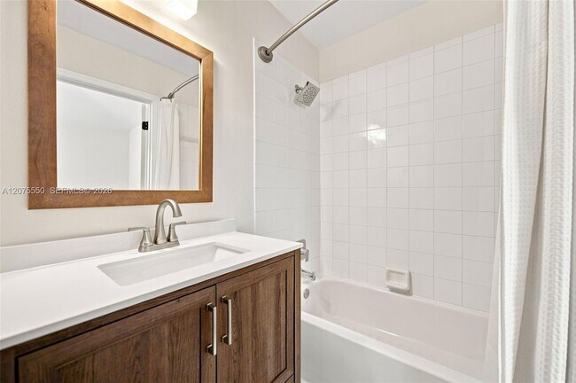 Building Photo - 355 SW 121st Ave