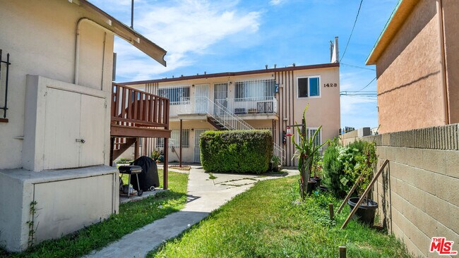 Building Photo - 1423 Martin Luther King Jr Ave