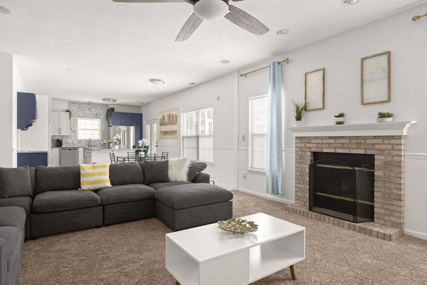 Building Photo - 3766 White Cliff Way