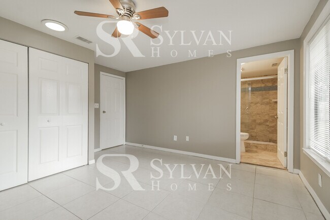 Building Photo - At Last, This Is What You Have Been Searching For!