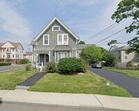 Building Photo - 141 Rumford Ave