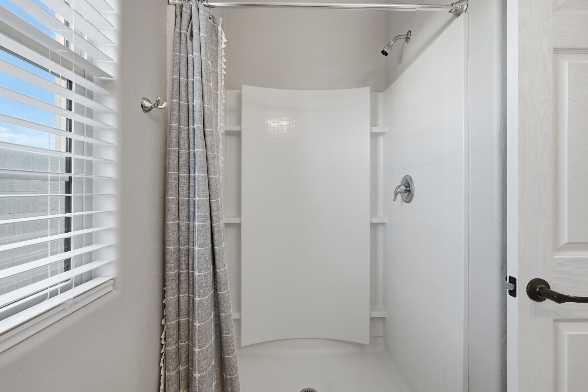 Building Photo - 3017 N Majestic Ct