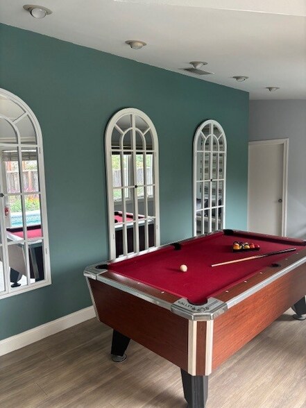 Building Photo - 3845 Madeira Way