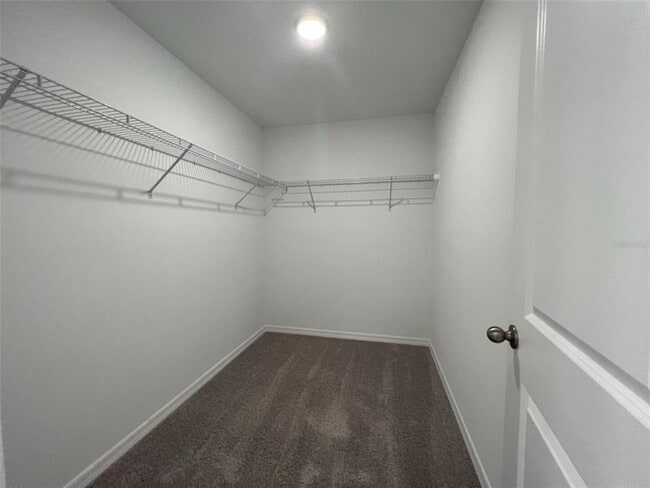 Building Photo - 545 Madison Dr