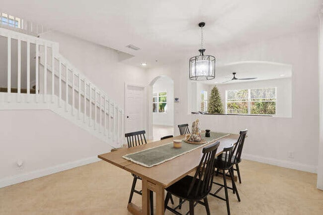 Building Photo - 1085 Center Stone Ln