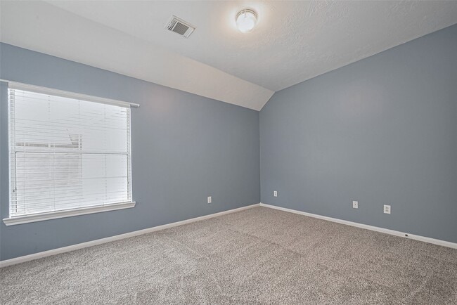 Building Photo - 223 Owens Park Dr