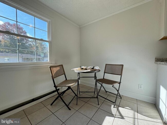 Building Photo - 1581 Skinners Turn Rd