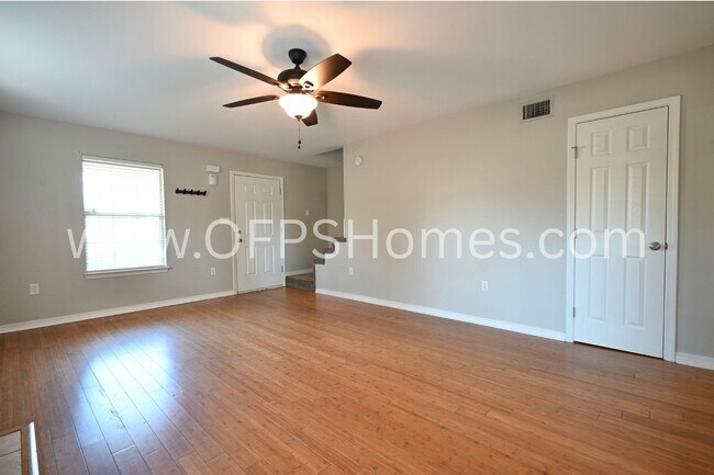 Building Photo - 391 Brookwood Blvd