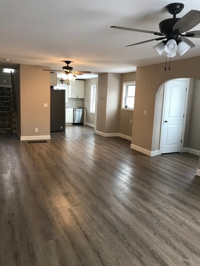 Primary Photo - 205 Rassi Ave