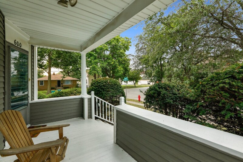 Building Photo - 600 Raub St