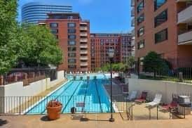 Building Photo - 1111 Arlington Blvd