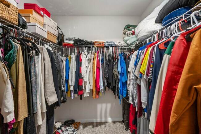 Building Photo - 4735 Airmen Dr