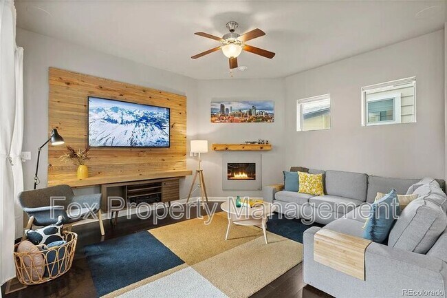 Building Photo - 6771 Raritan Dr