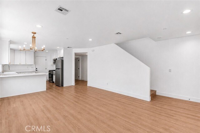 Building Photo - 16385 Valencia Ave