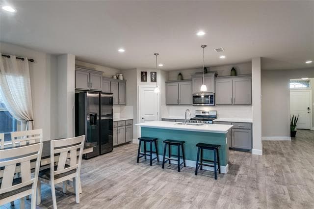 Building Photo - 728 Greenford Mnr