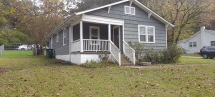 Building Photo - Wonderful 2 Bedroom 1 Bath home in Hixson, TN