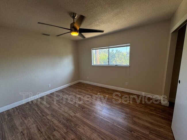 Building Photo - 6931 Cobblestone Way