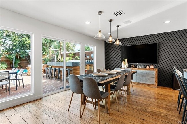 Building Photo - 7454 Sausalito Ave