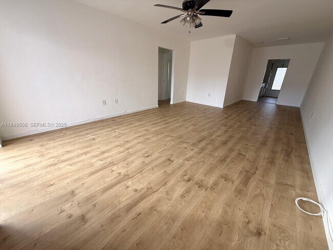 Building Photo - 7921 East Dr