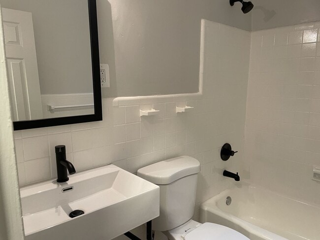 Interior Photo - SQL525 LLC - CORPORATE