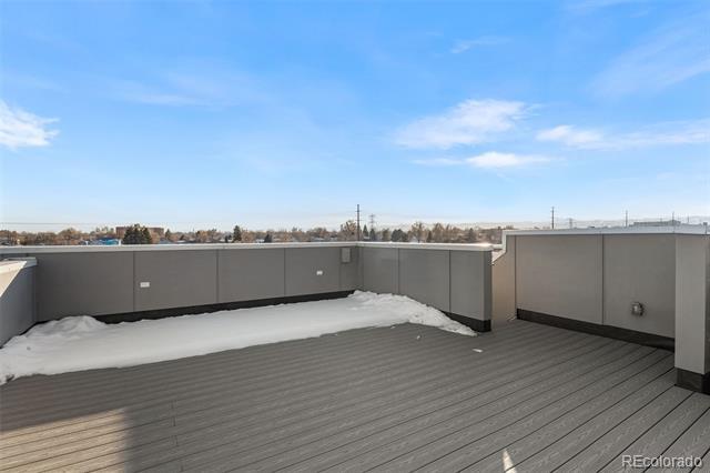 Building Photo - 1245 Utica St