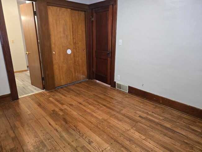 Building Photo - 526 Martinson N