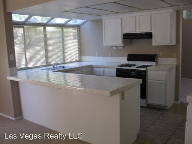 Building Photo - 3 br, 3 bath House - 3005 MARSH CT.