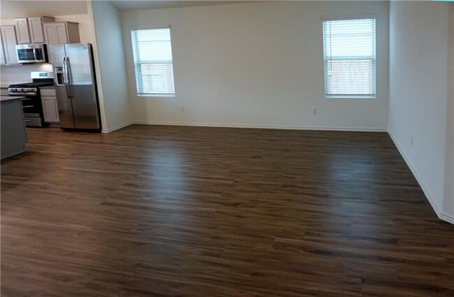 Building Photo - 3493 Pauling Loop