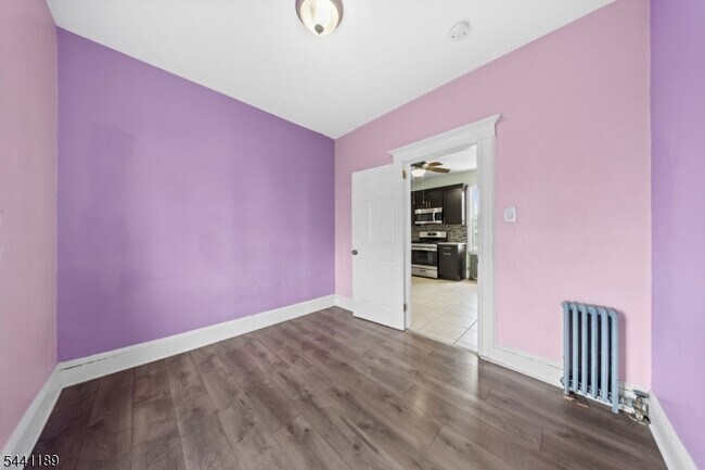 Building Photo - 315 Haledon Ave