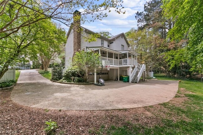 Building Photo - 2710 Abbottswell Dr